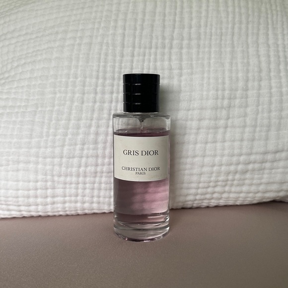 Gris Dior Eau De Parfum, 4.25 oz - Picture 2 of 15